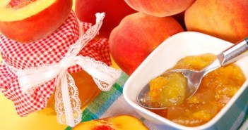 Sai fare la marmellata di pesche Bimby? Marmellata-di-pesche-Bimby