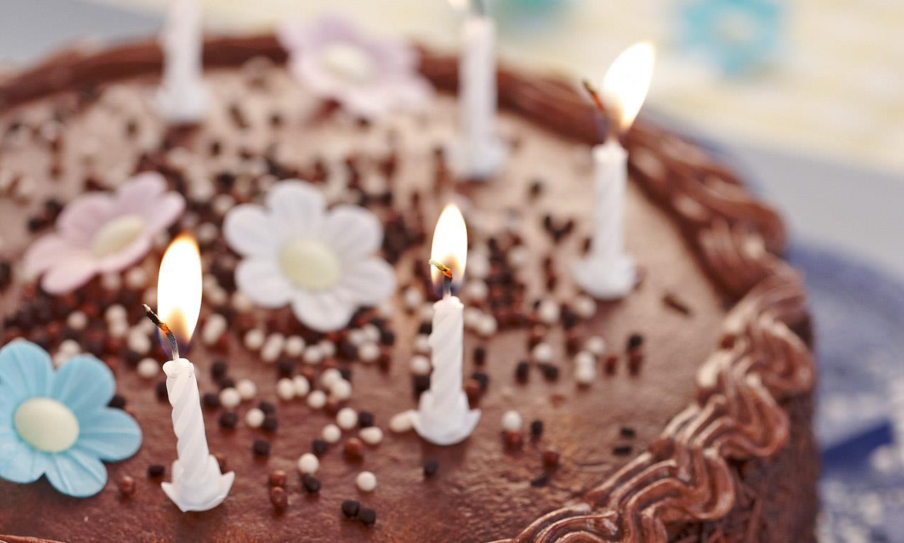 4 Ricette Facili Per Una Torta Di Compleanno Deliziosa Torta Di Mele Ricette Sfiziose Per Preparare Biscotti Crostate Primi E Secondi Piatti Con Le Mele