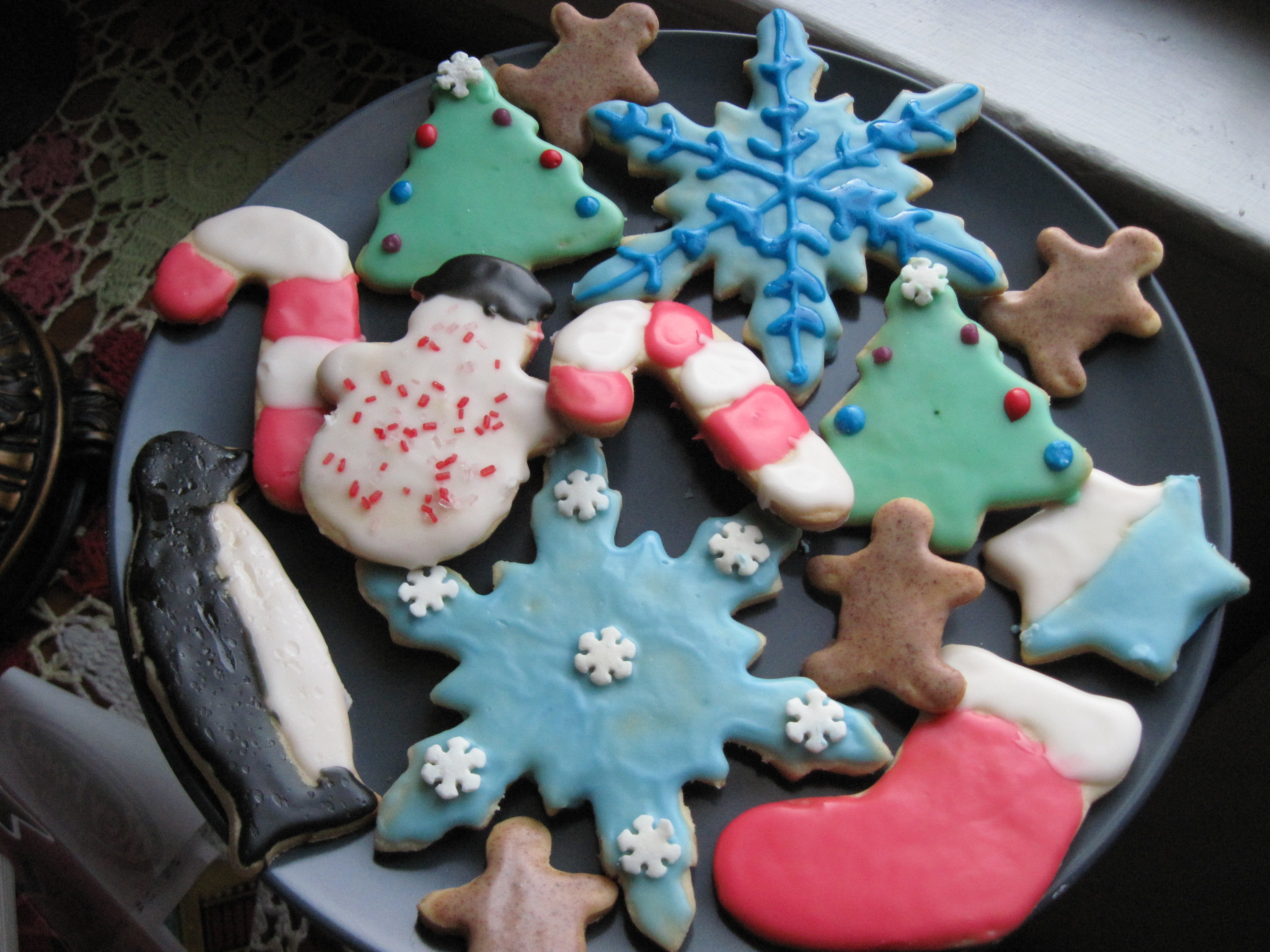 Biscotti Di Natale Light.Ricetta Dei Biscotti Natalizi Decorati Con La Glassa Torta Di Mele Ricette Sfiziose Per Preparare Biscotti Crostate Primi E Secondi Piatti Con Le Mele