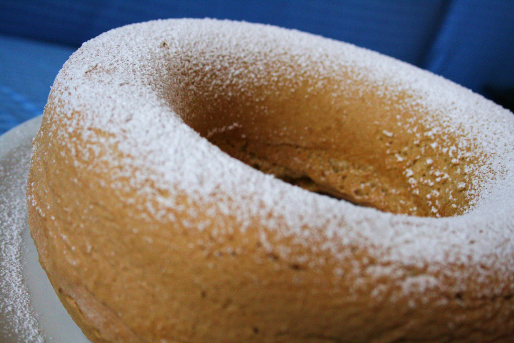 La Ricetta Del Ciambellone Bicolore Soffice E Sempre Buono Torta Di Mele Ricette Sfiziose Per Preparare Biscotti Crostate Primi E Secondi Piatti Con Le Mele