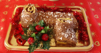 Tronchetto Di Natale Ernst Knam.Panna Fresca Torta Di Mele Ricette Sfiziose Per Preparare Biscotti Crostate Primi E Secondi Piatti Con Le Mele Part 4