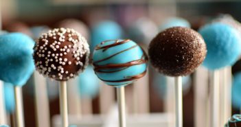 La ricetta perfetta dei Cake Pops, ideali per party e feste di compleanno Cake-pops