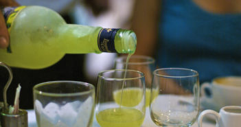 Come preparare un limoncello a regola d’arte Limoncello
