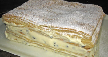 Come preparare una perfetta Torta Diplomatica Torta-diplomatica