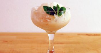 La ricetta del Sorbetto al Limone: perfetto a fine pasto! Sorbetto-al-limone