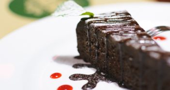 Come preparare una torta al cacao strepitosa: la ricetta perfetta! Torta-al-cacao