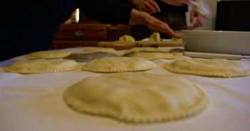 La ricetta delle Seadas: i dolci al miele della tradizione sarda Seadas