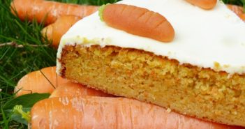 Come preparare una perfetta Torta Camilla, con carote e mandorle Torta-camilla