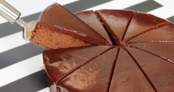 Come preparare la Torta Lindt: una vera e propria goduria! Torta-Lindt