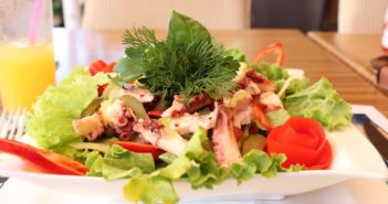 Insalata di polpo e patate: la ricetta perfetta e tutti i segreti Insalata-di-polpo