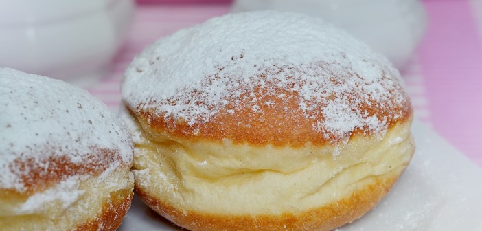 Come preparare i Krapfen: la ricetta originale | Torta di ...